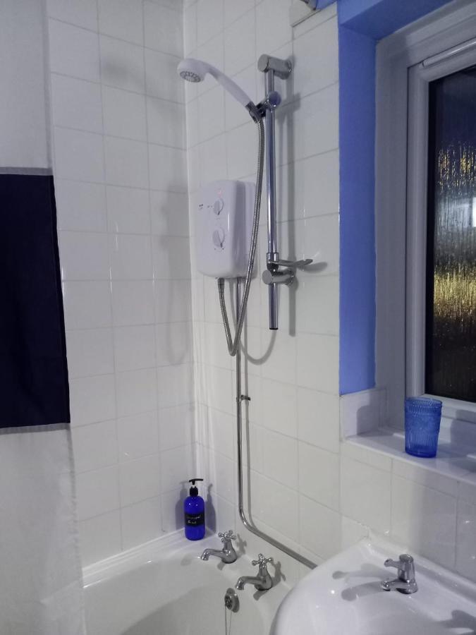 Twin Room In Prescot Homestay Esterno foto